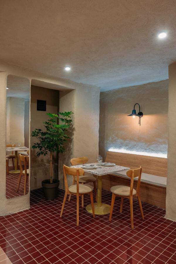 Vermont Boutique Hotel ティビリシ エクステリア 写真